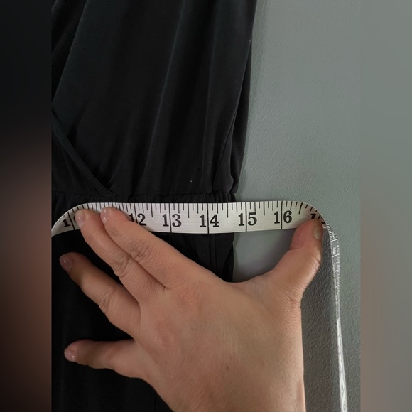 Forever 21 Black Jersey Jumsuit Low V Size S.
Lightweight, soft & comfortable - Picture 7 of 10